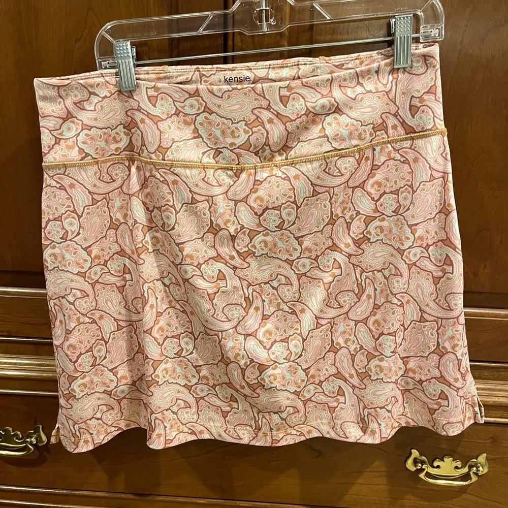 Kensie Pink Paisley Women's Skirt - Picture 1 of 3